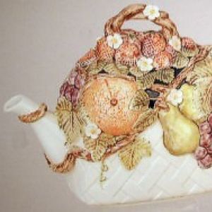 Fruit Lattice Teapot