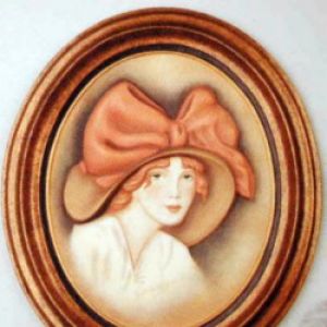 Cameo #1 Bow Bonnet