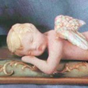 Shelf Cherub Sleeping 4