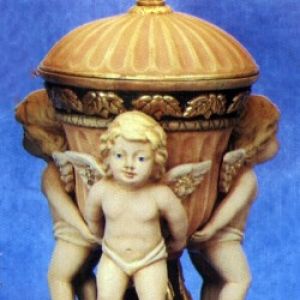 Fluted Vase / Cherub Legs