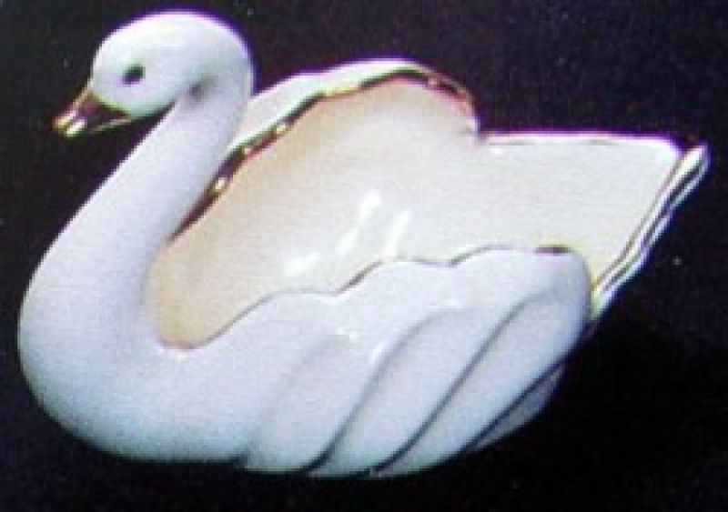 Swan Ivy Favors