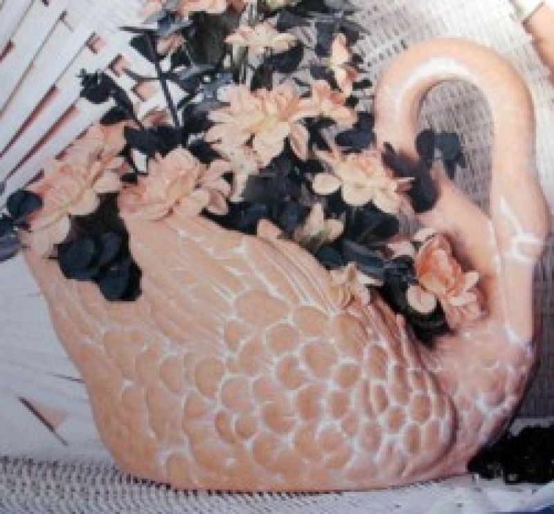 Swan Planter