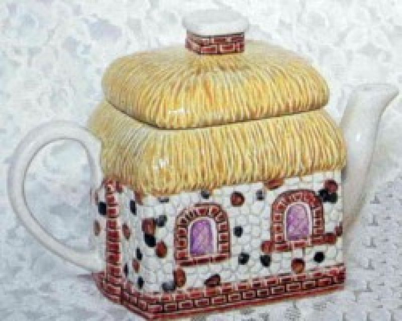 Cottage Teapot