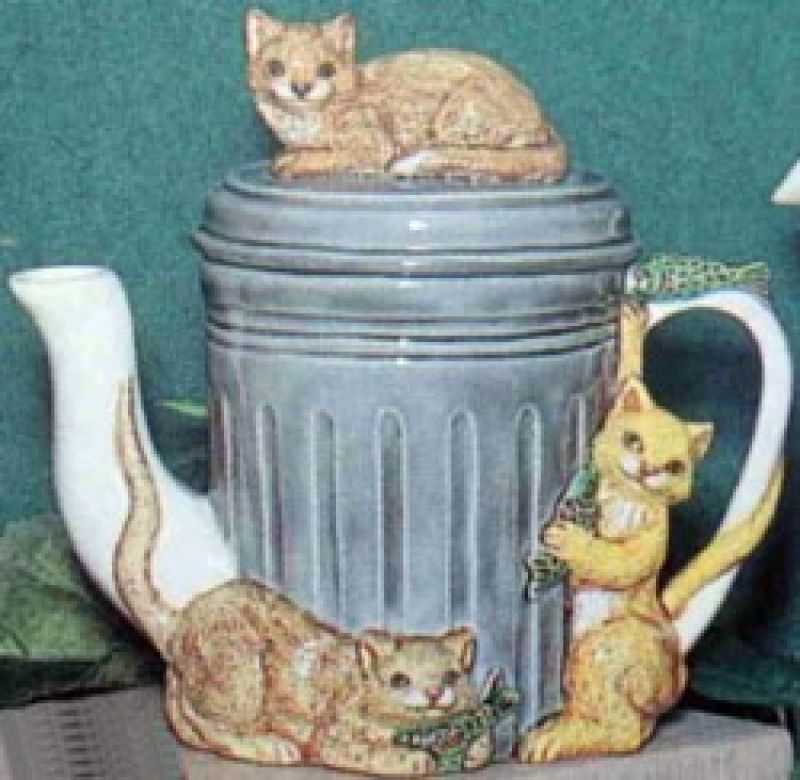Garbage Can With Cats Teapot