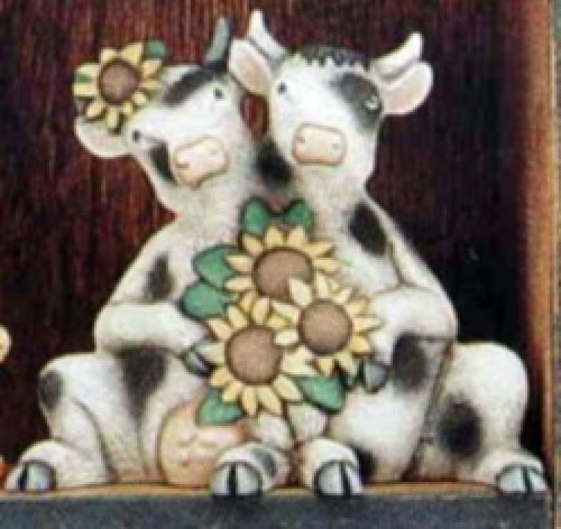 Cuddle Cow W/Sunflower