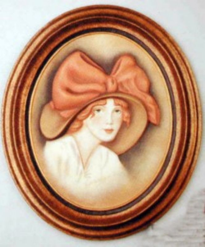 Cameo #1 Bow Bonnet