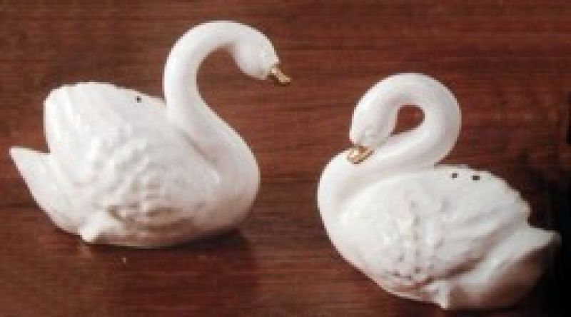 Swan Salt & Pepper set