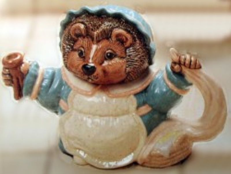 Hazel Hedgehog Teapot