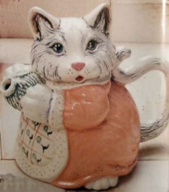 Kitty Teapot