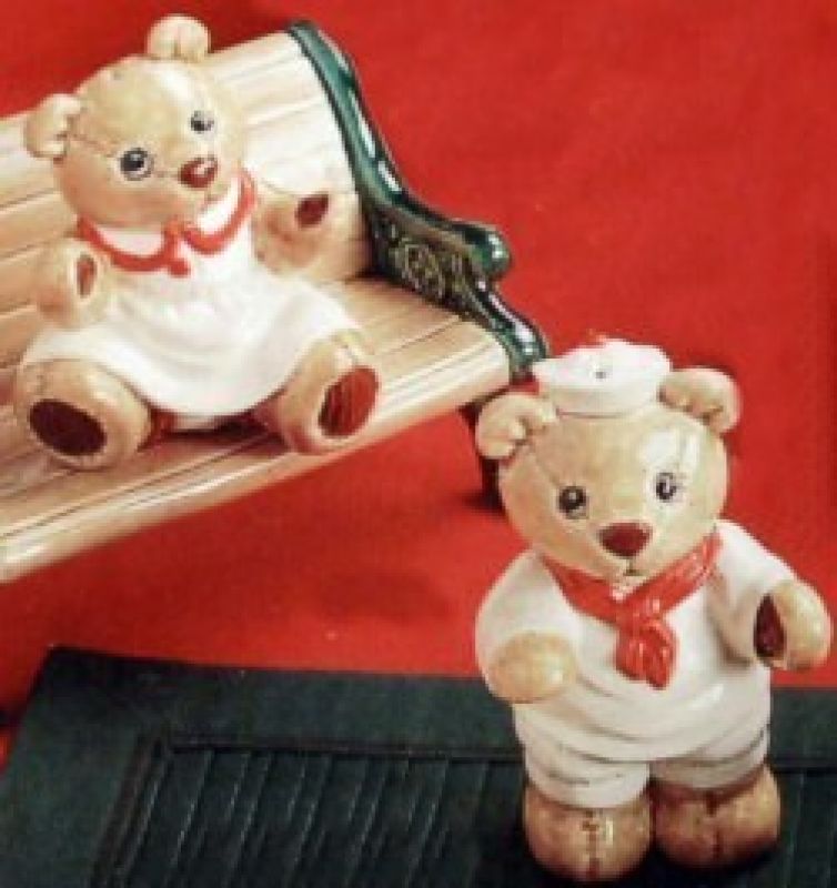 Teddy Salt & Pepper set