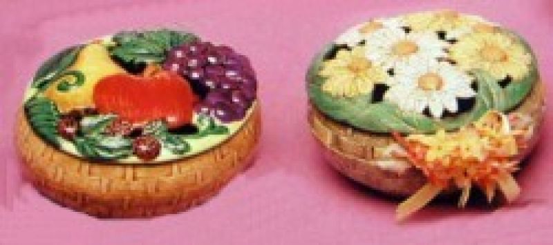 Wicker Bottom with Flower lid only