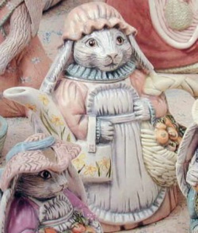 Tillie Harekin Teapot