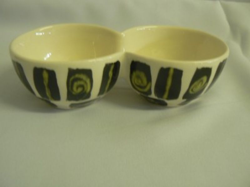 Two-division round bowls