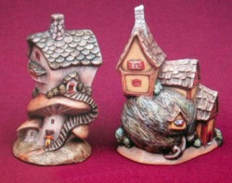 Mushroom Mansion (set of 2)