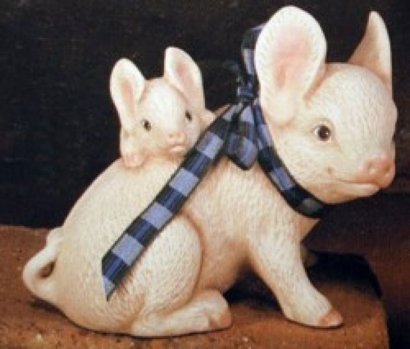 Sitting Pig With Piglet
