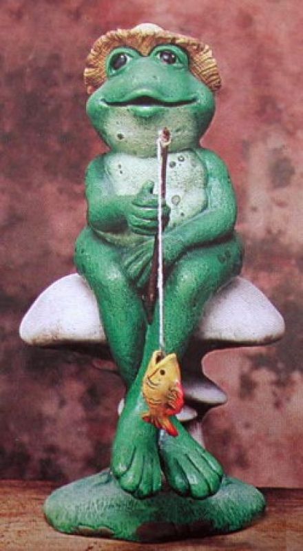 Frog Blowing Kisses/Hat/Fish