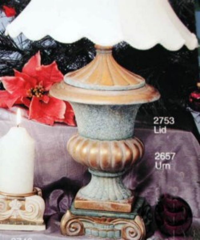 Large Urn without Lid
