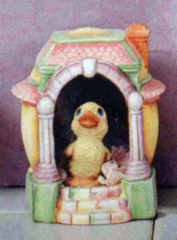 Victorian Egg House - house only