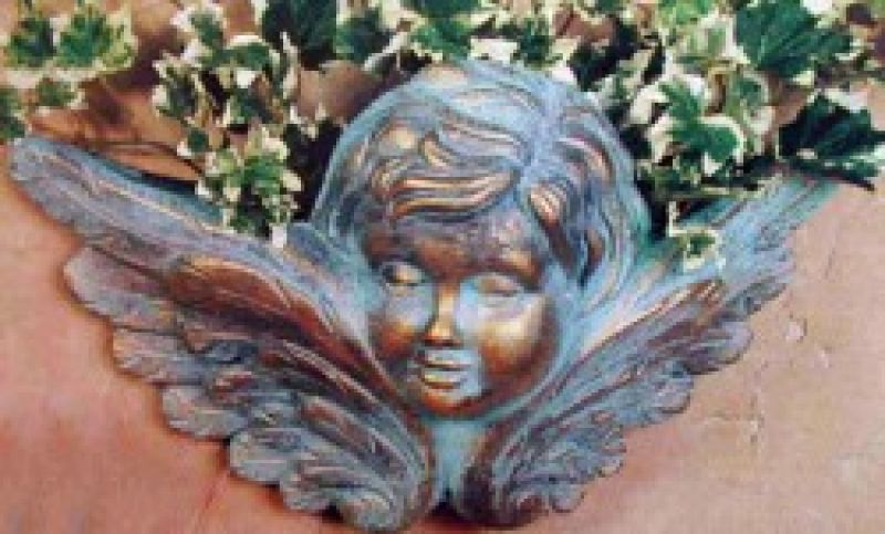 Cherub Head Planter Right